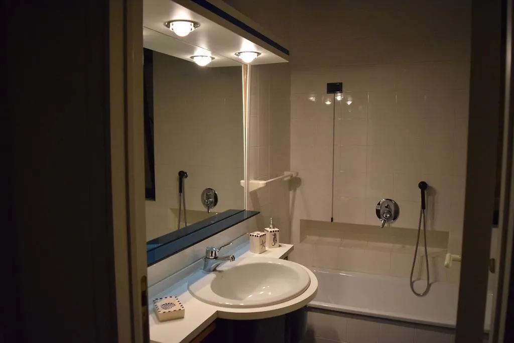 The Flying House Guest House Camaiore Italy