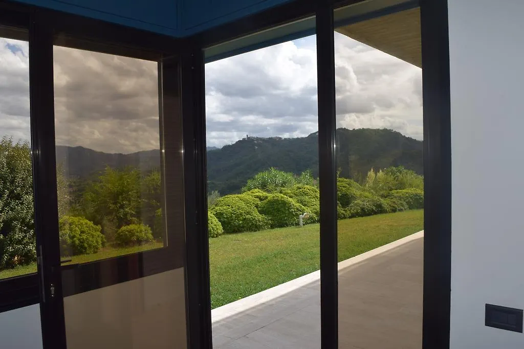 The Flying House Guest House Camaiore